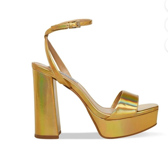 STEVE MADDEN LESSA platform sandal with a towering heel & feminine ankle strap. - Picture 2 of 9